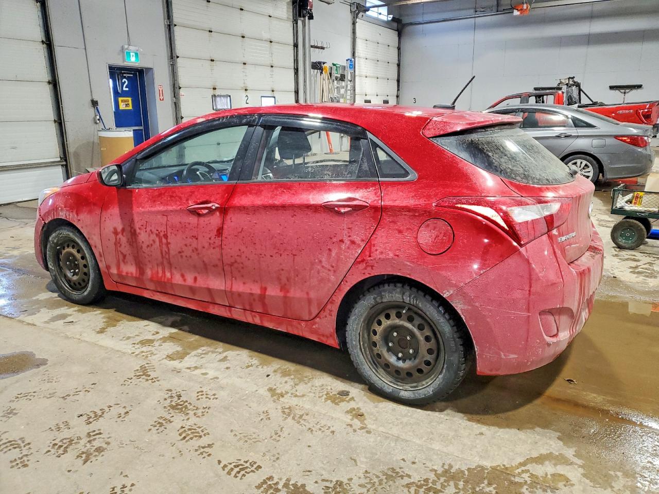 2013 HYUNDAI ELANTRA GT photo 2