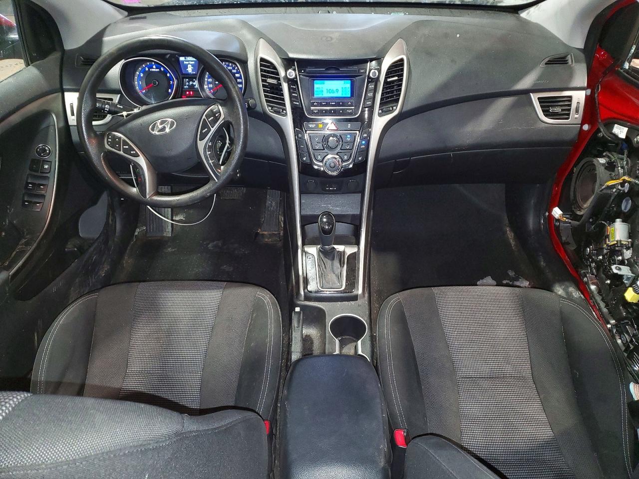 2013 HYUNDAI ELANTRA GT photo 8