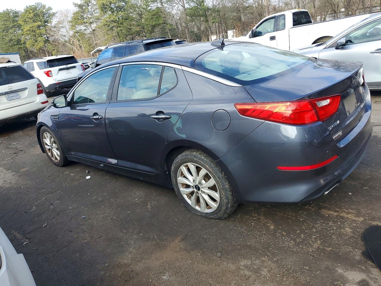 2015 KIA OPTIMA LX photo 4