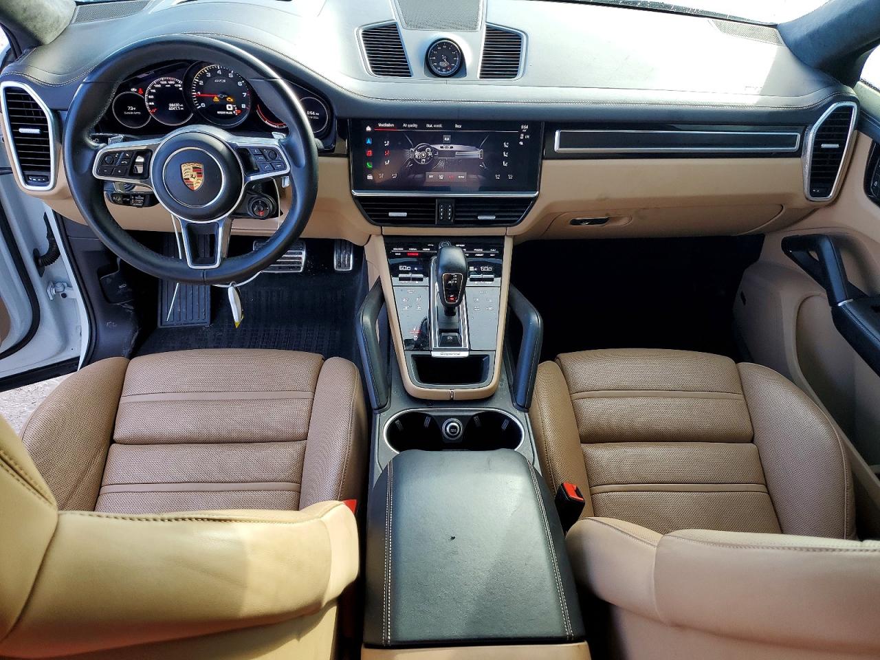 2023 PORSCHE CAYENNE GTS COUPE photo 8