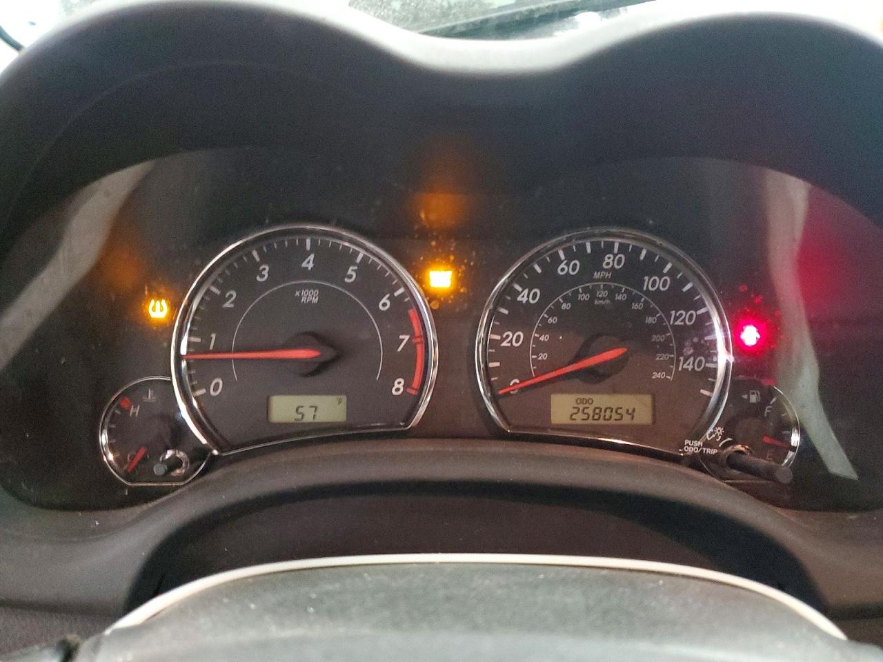 2011 TOYOTA COROLLA BASE photo 9