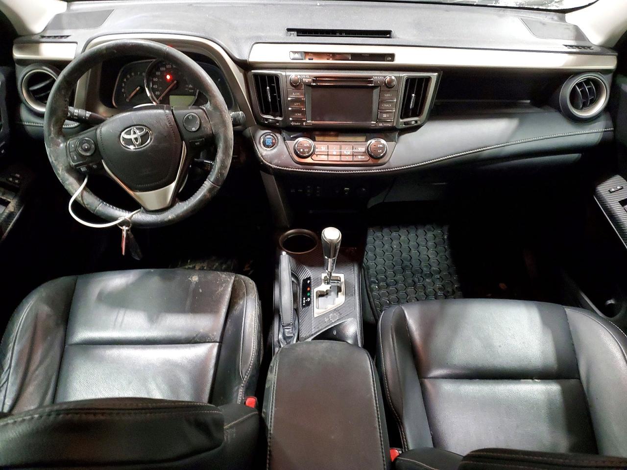 2015 TOYOTA RAV4 LIMITED photo 8