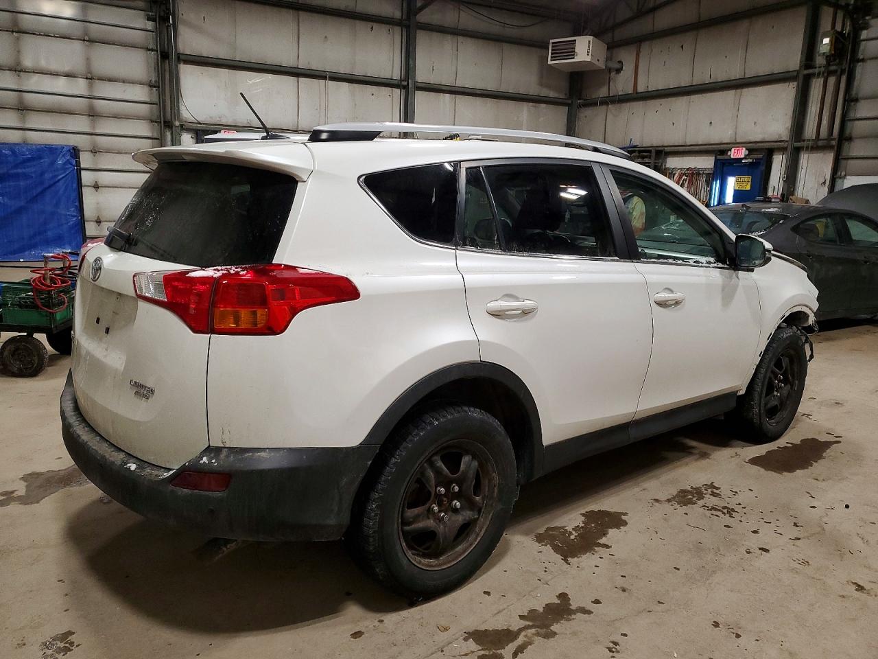 2015 TOYOTA RAV4 LIMITED photo 3