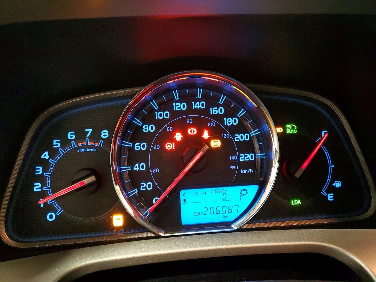 2015 TOYOTA RAV4 LIMITED photo 9
