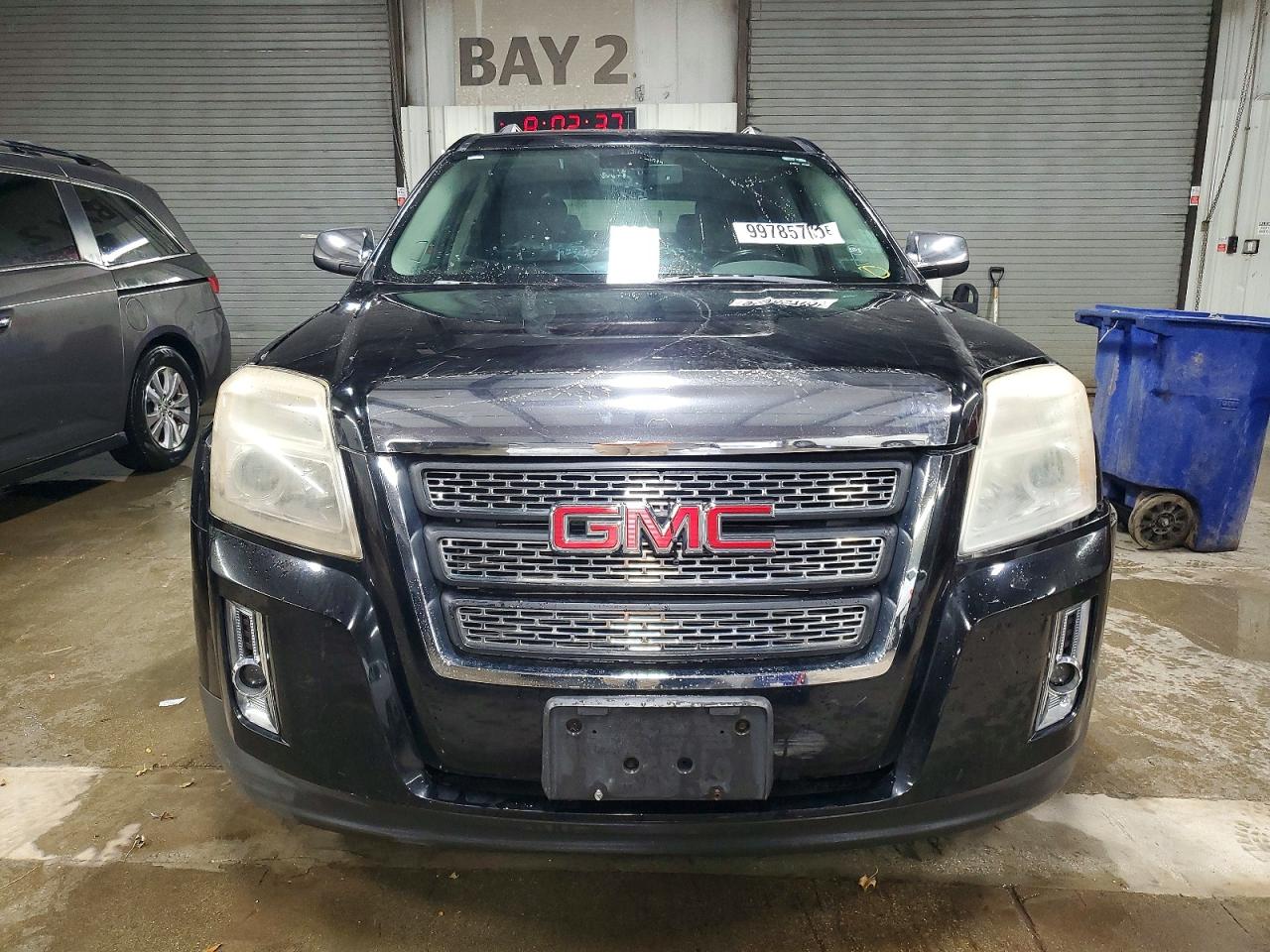 2011 GMC TERRAIN SLT photo 5