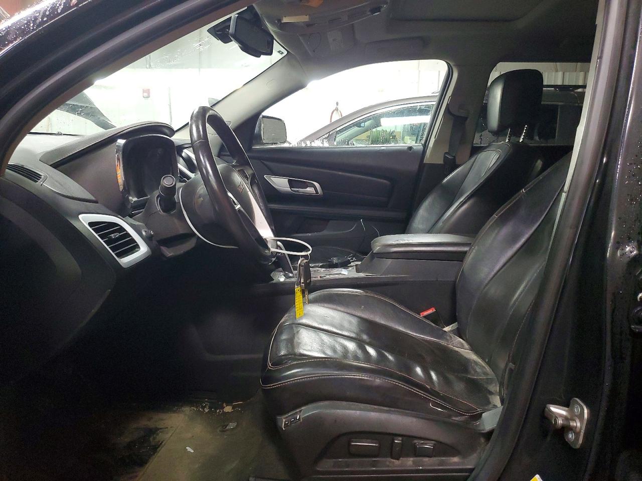 2011 GMC TERRAIN SLT photo 7