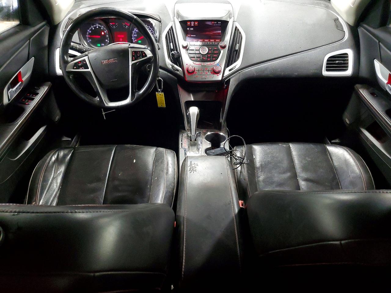 2011 GMC TERRAIN SLT photo 8