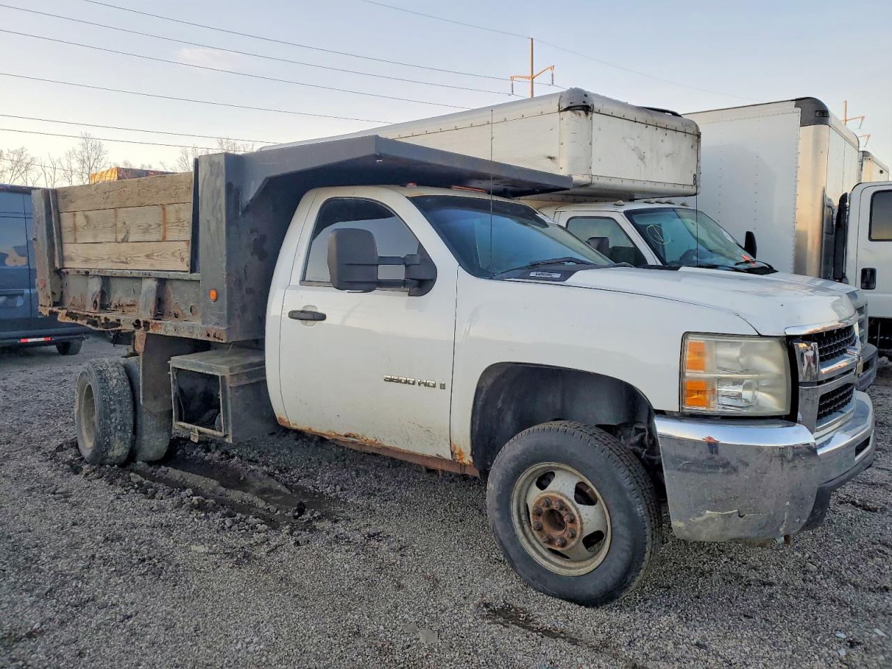 2009 CHEVROLET SILVERADO K3500 photo 4
