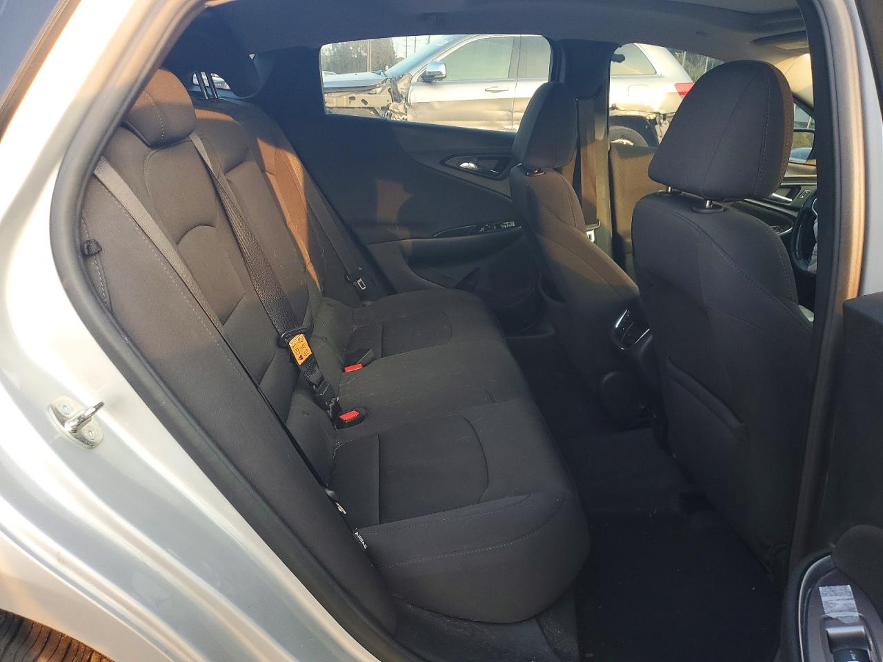 2018 CHEVROLET MALIBU LT photo 10