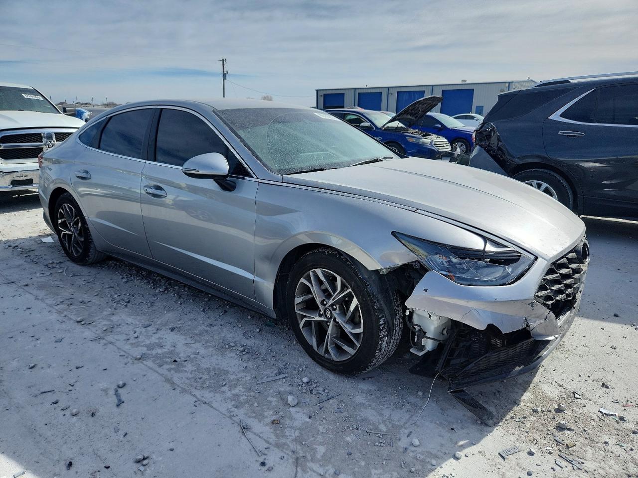 2020 HYUNDAI SONATA SEL photo 4