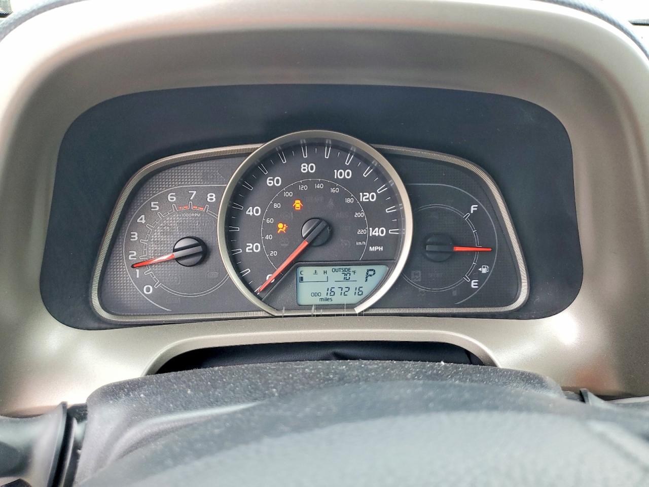 2014 TOYOTA RAV4 XLE photo 9