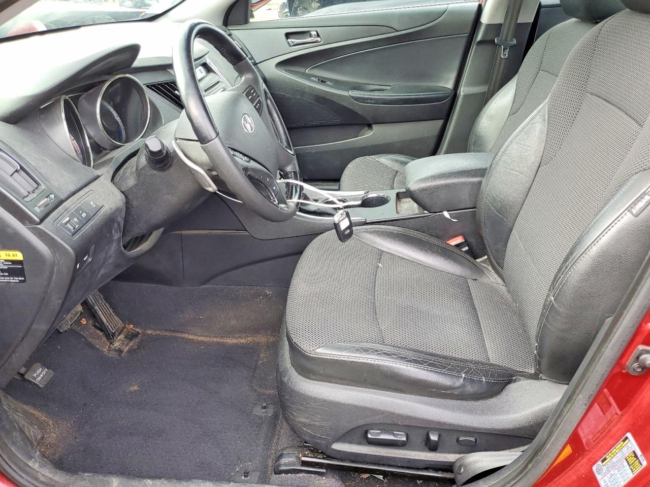 2012 HYUNDAI SONATA SE photo 7