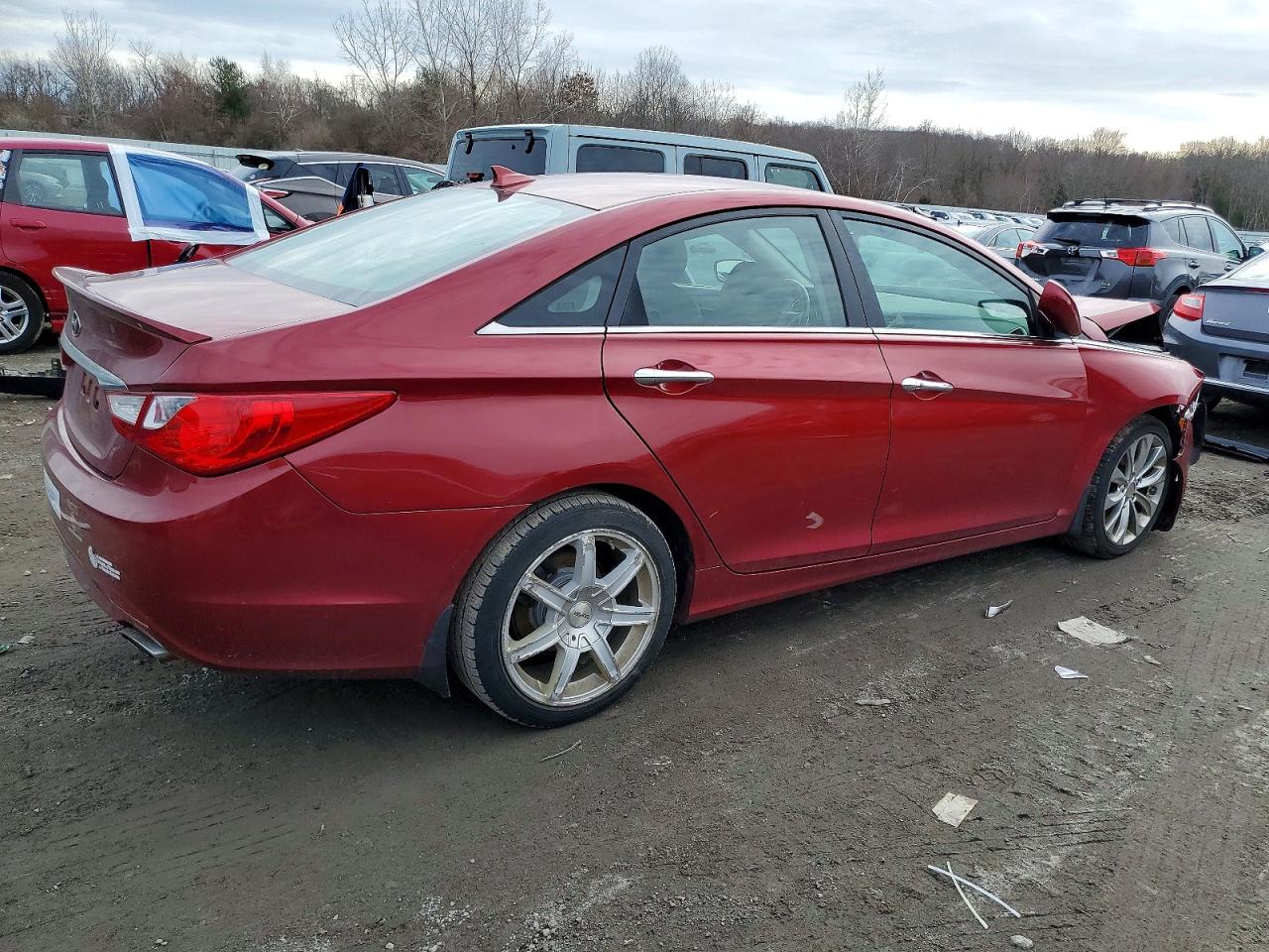 2012 HYUNDAI SONATA SE photo 3