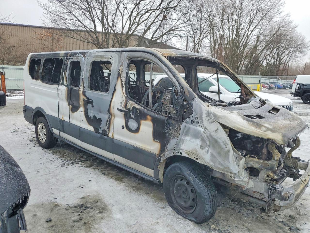 2016 FORD TRANSIT T-350 photo 4