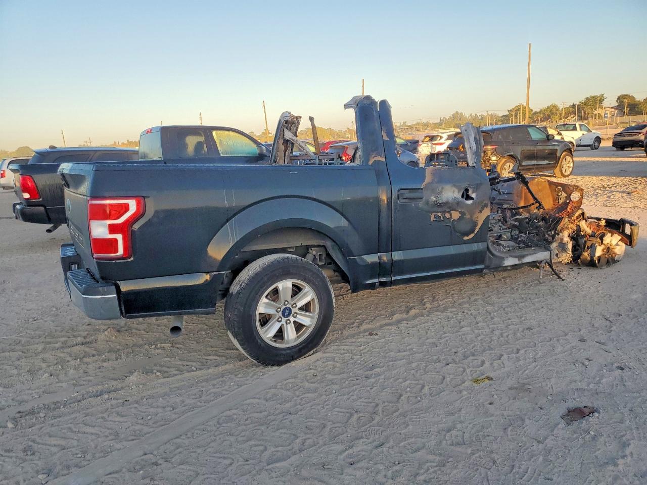 2018 FORD F150 SUPERCREW photo 3
