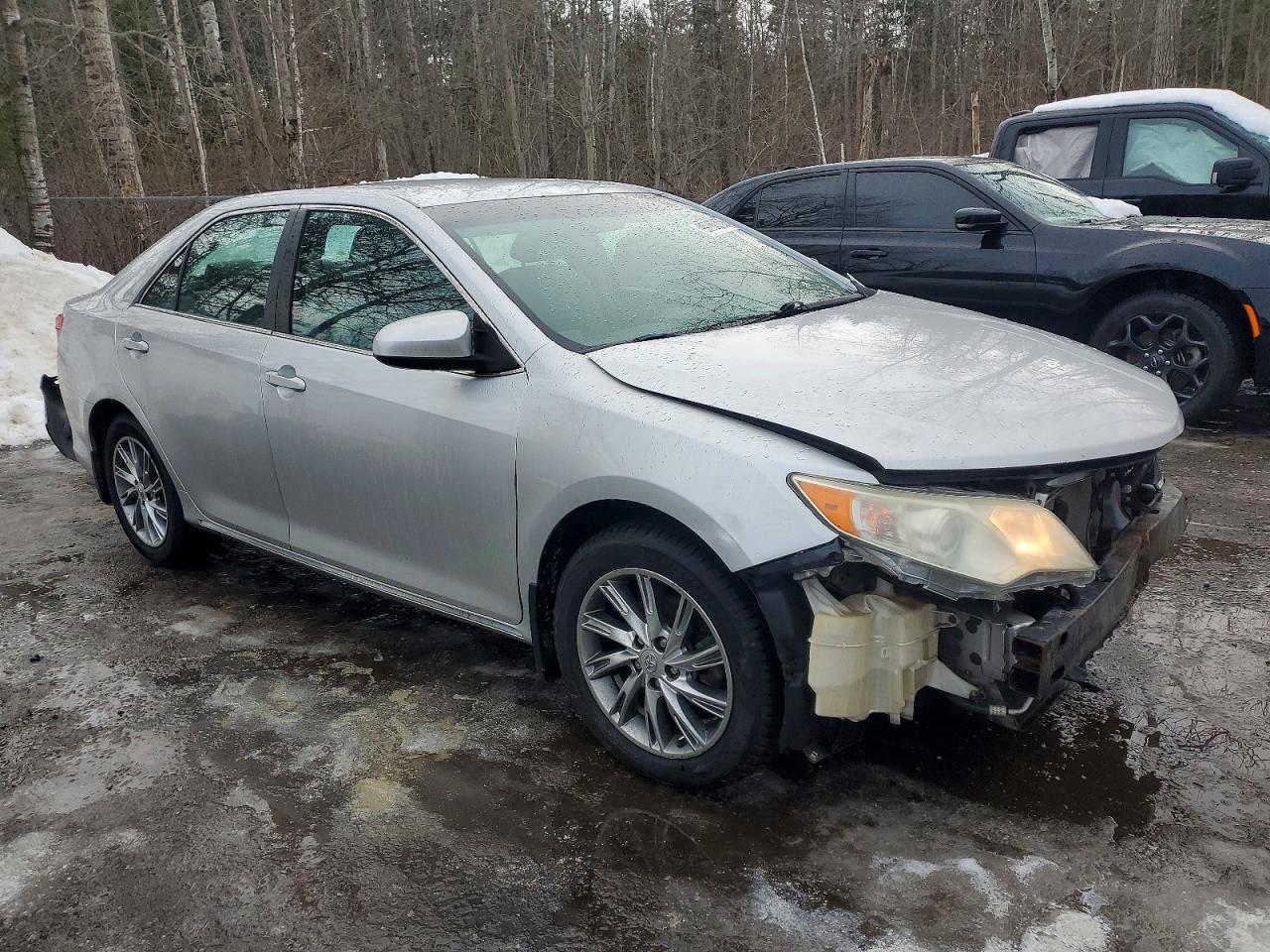 2012 TOYOTA CAMRY BASE photo 4