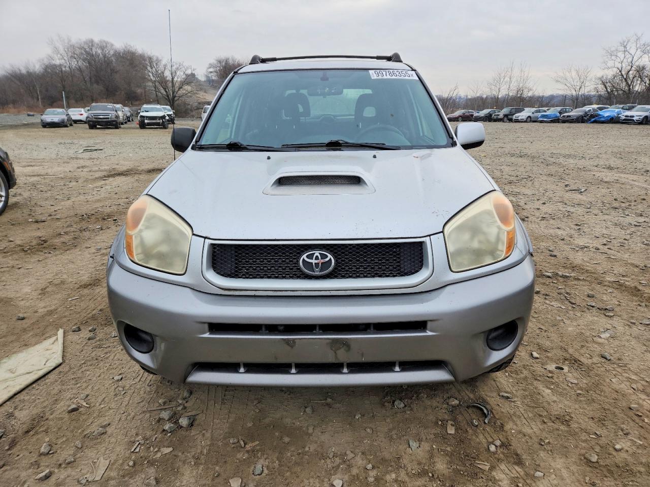 2005 TOYOTA RAV4 photo 5