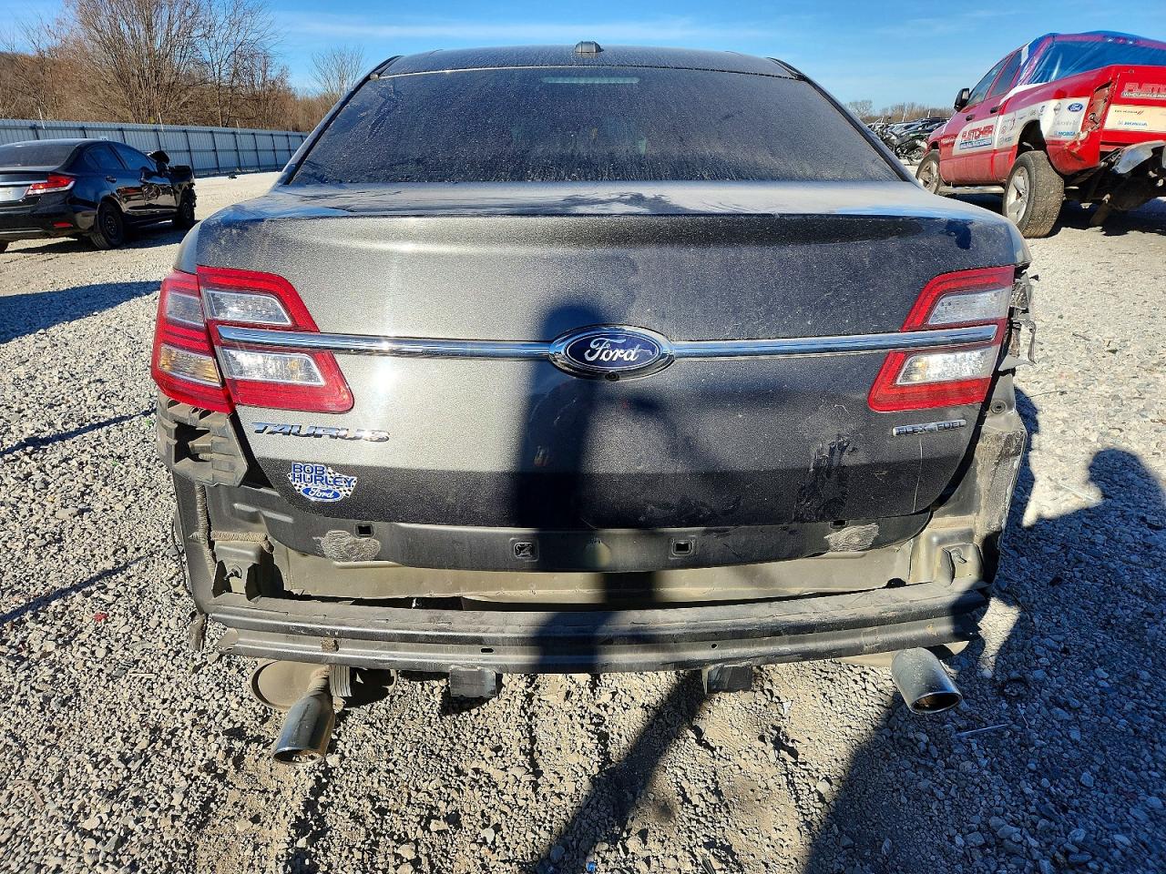 2016 FORD TAURUS SE photo 6