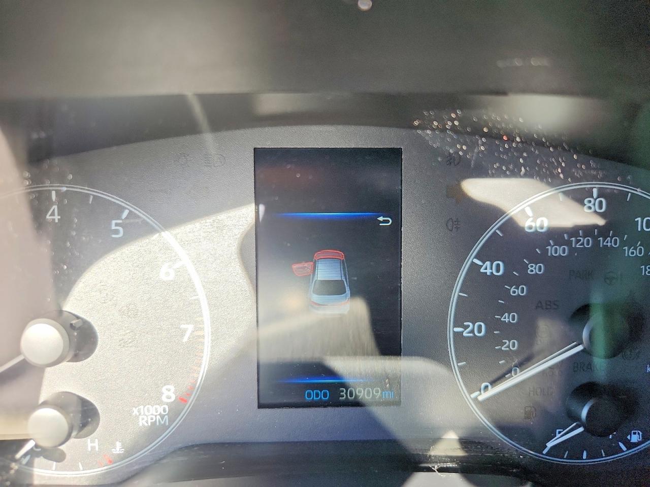 2024 TOYOTA COROLLA LE photo 9