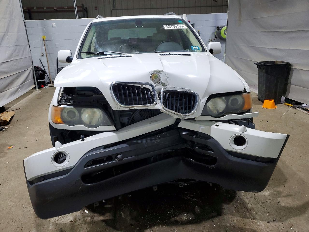 2002 BMW X5 3.0I photo 17