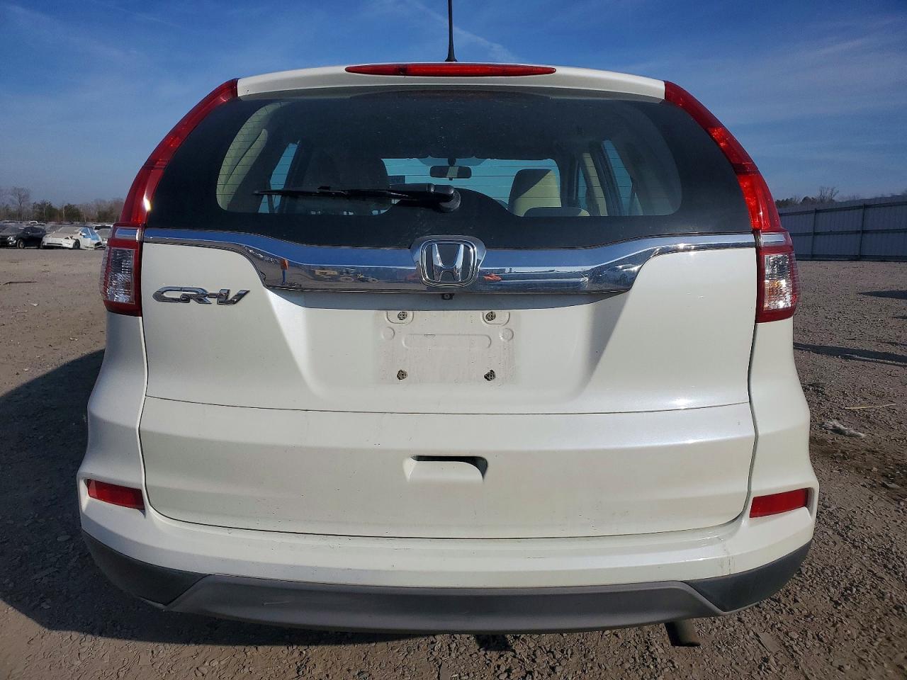 2015 HONDA CR-V LX photo 6