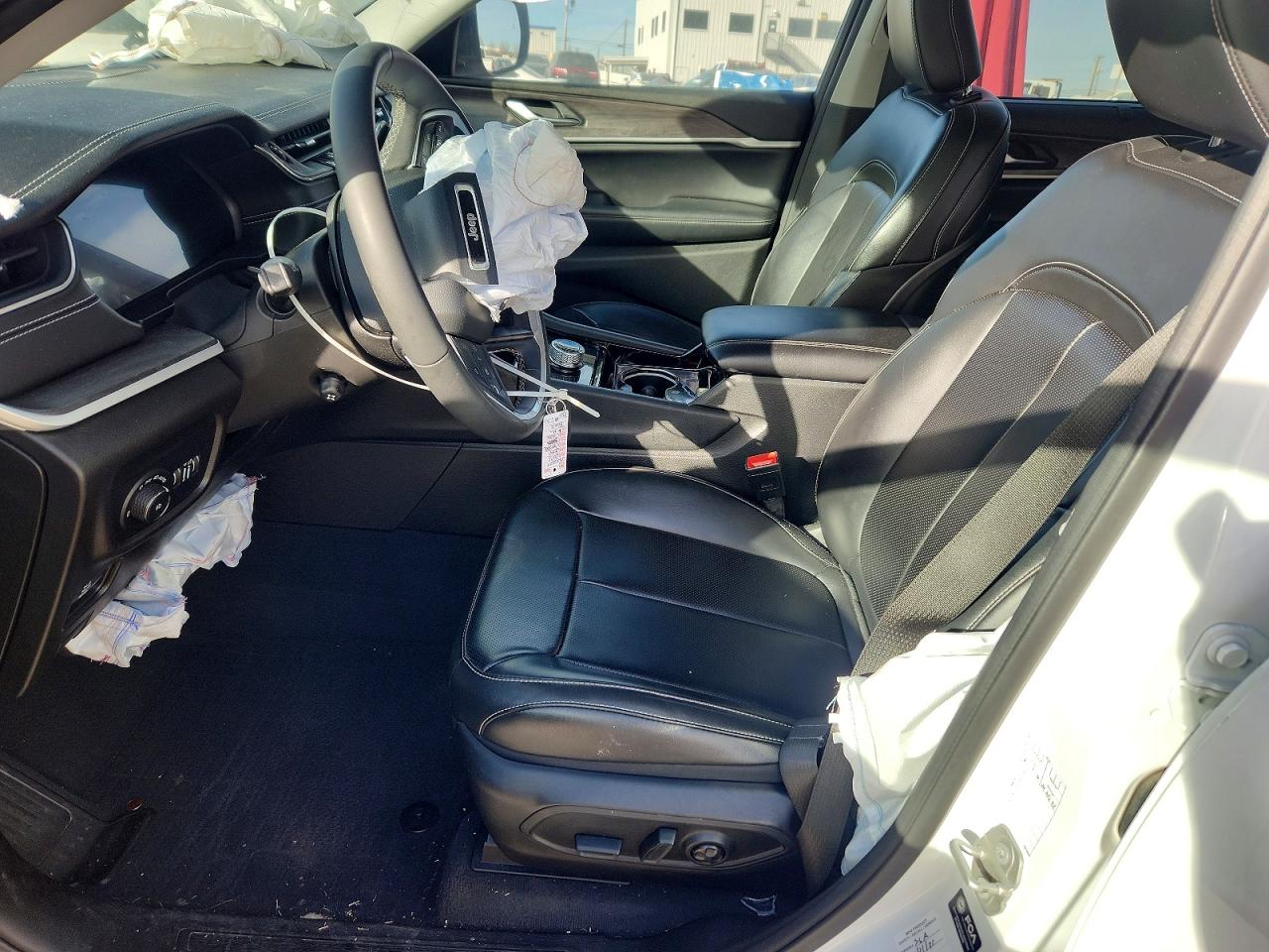 2023 JEEP GRAND CHEROKEE L LIMITED photo 7