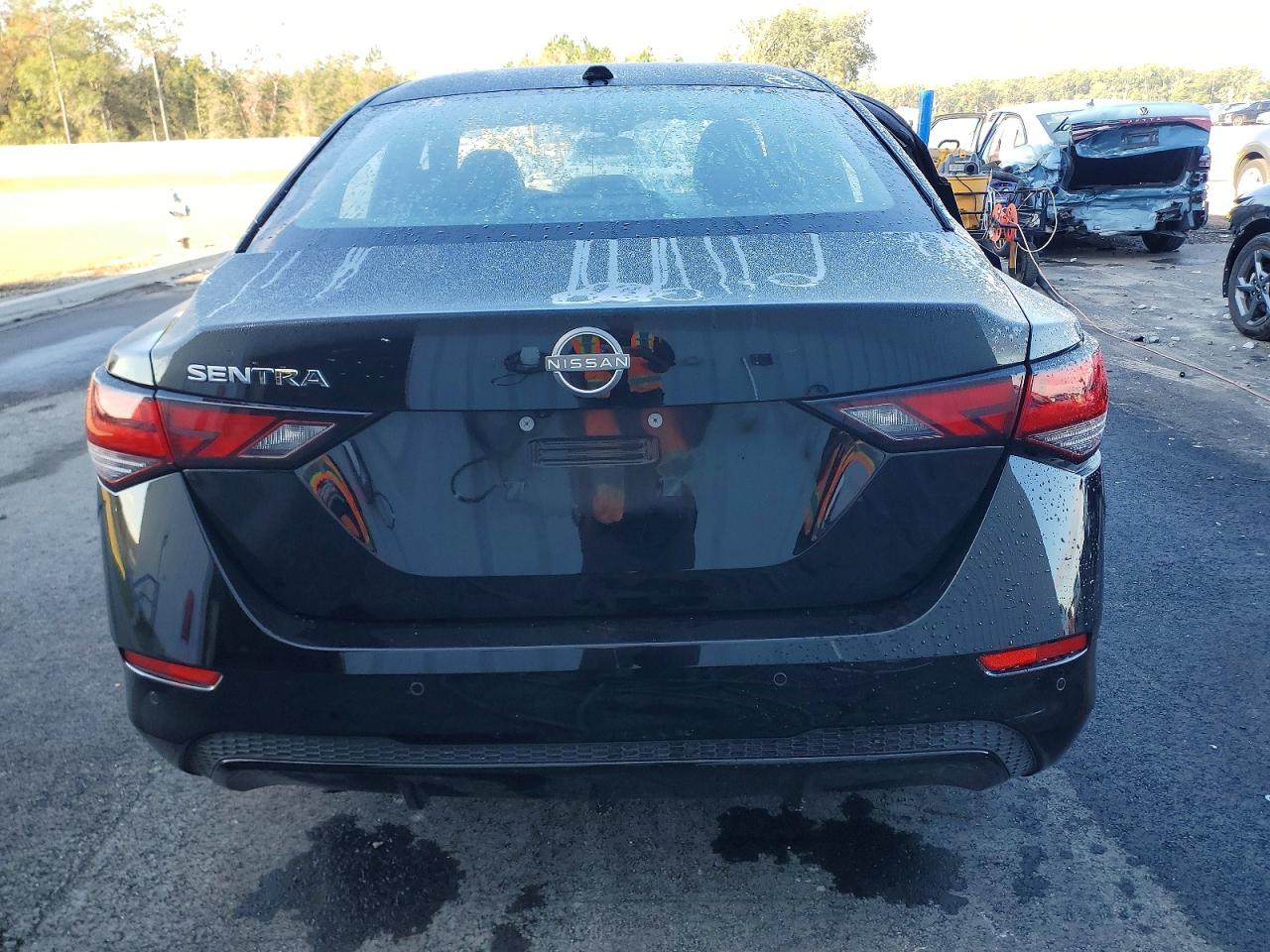 2025 NISSAN SENTRA SV photo 6