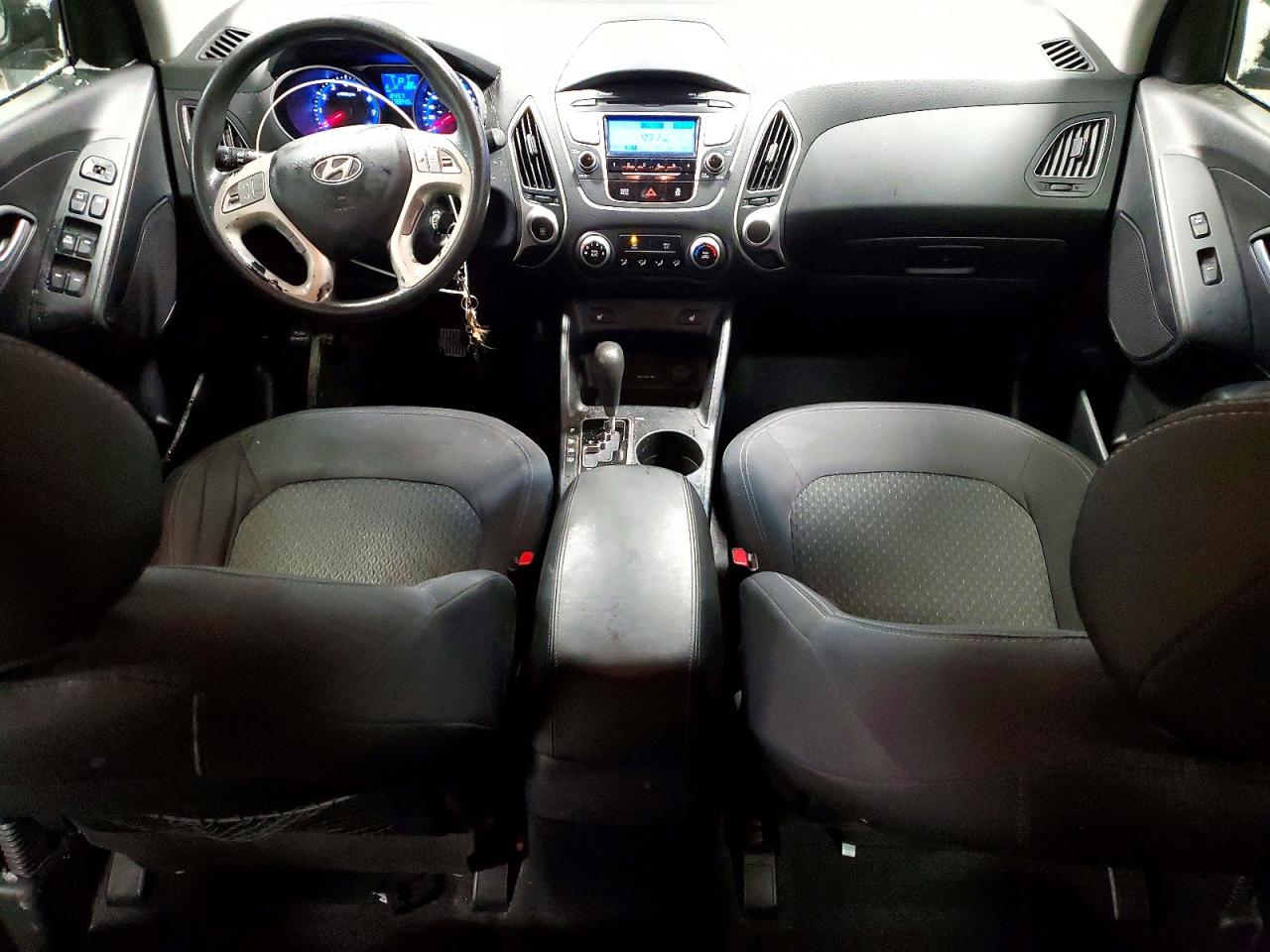 2013 HYUNDAI TUCSON GL photo 8