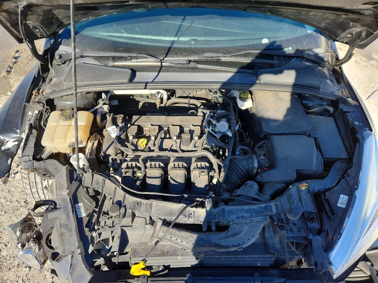 2018 FORD FOCUS SE photo 11