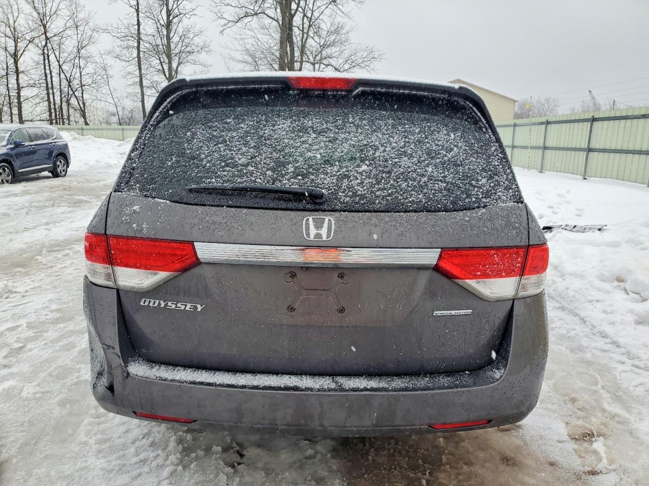 2016 HONDA ODYSSEY SE photo 6