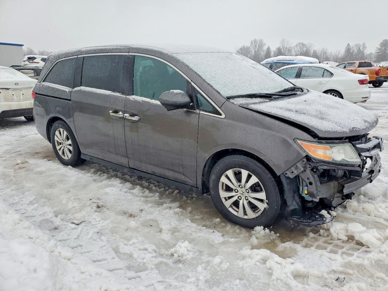 2016 HONDA ODYSSEY SE photo 4