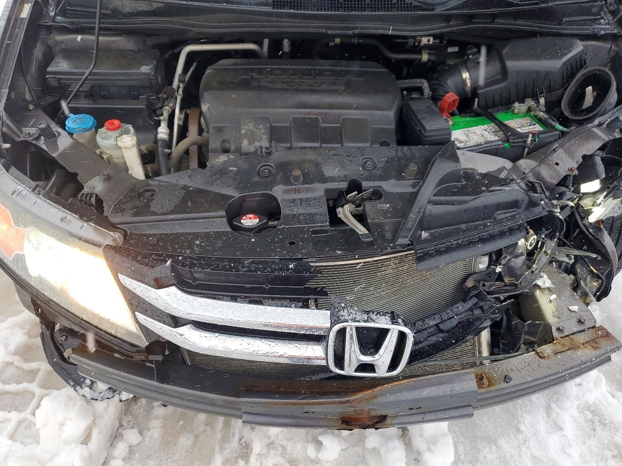 2016 HONDA ODYSSEY SE photo 12