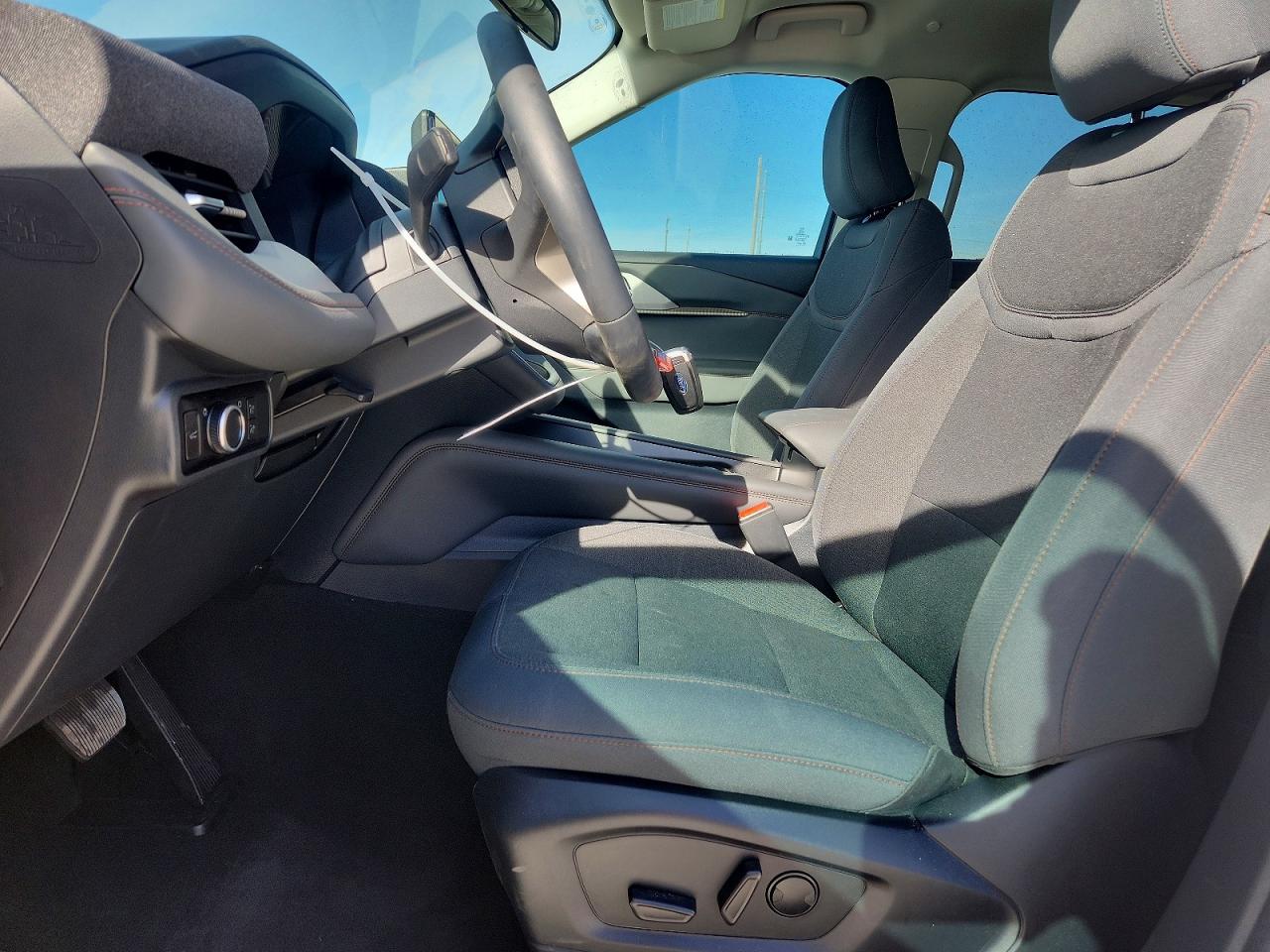 2025 FORD EXPLORER ACTIVE photo 7