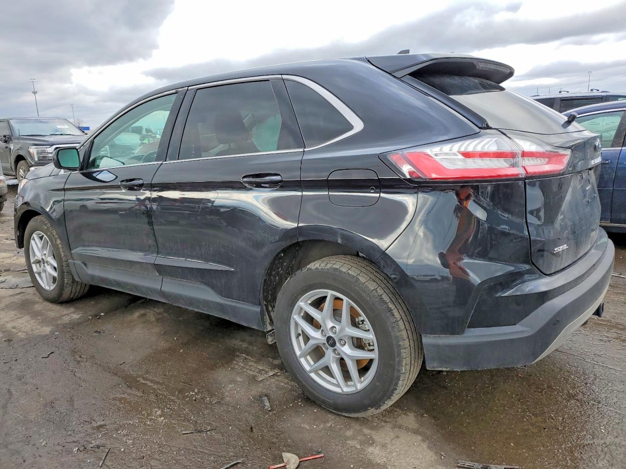 2024 FORD EDGE SEL photo 2