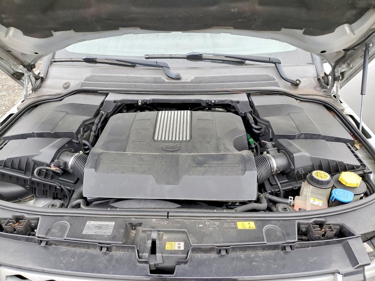 2015 LAND ROVER LR4 HSE photo 12