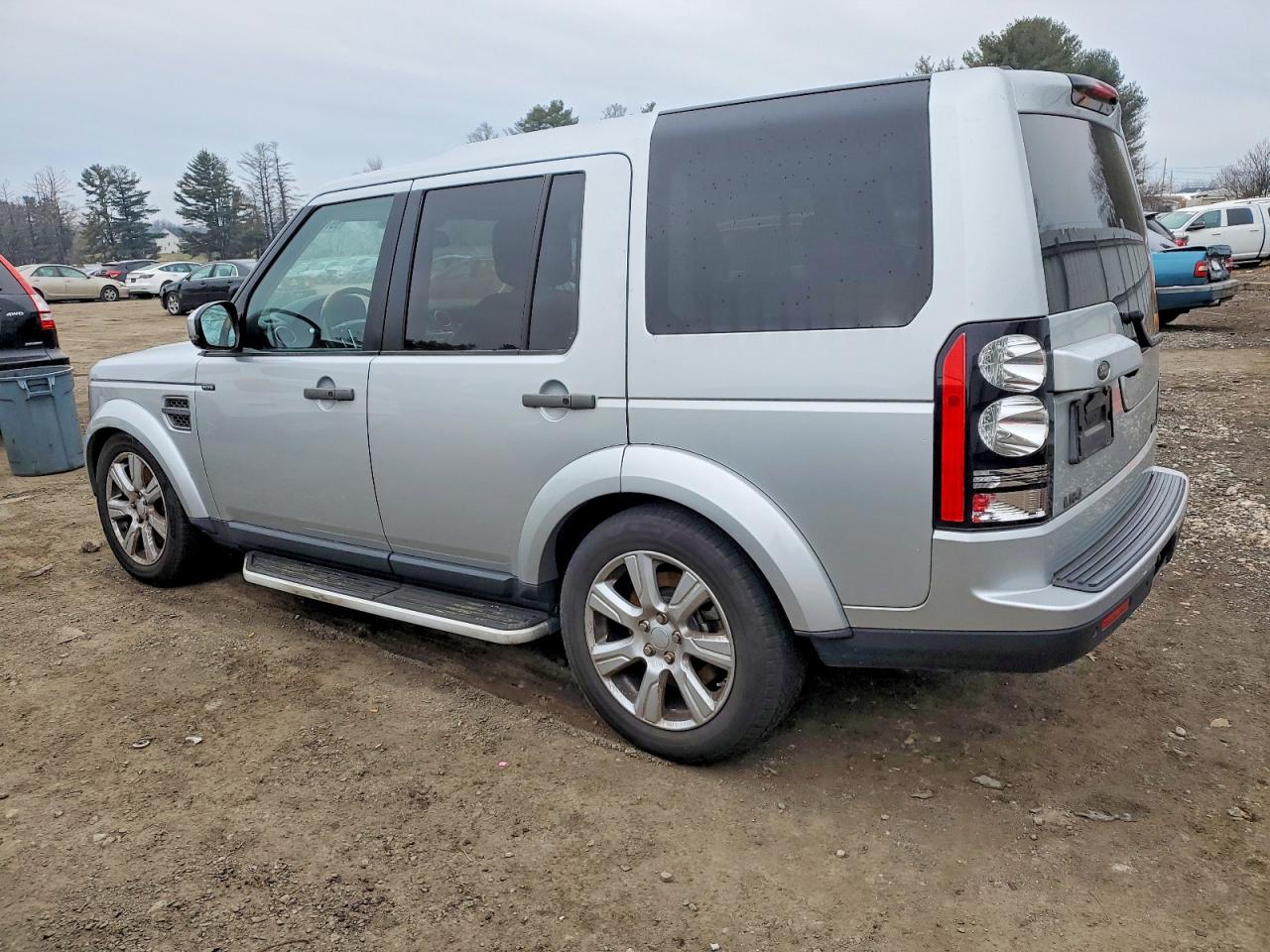 2015 LAND ROVER LR4 HSE photo 2
