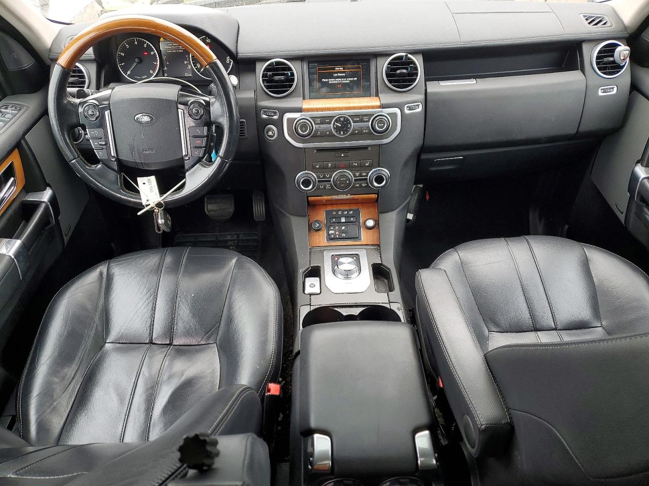 2015 LAND ROVER LR4 HSE photo 8