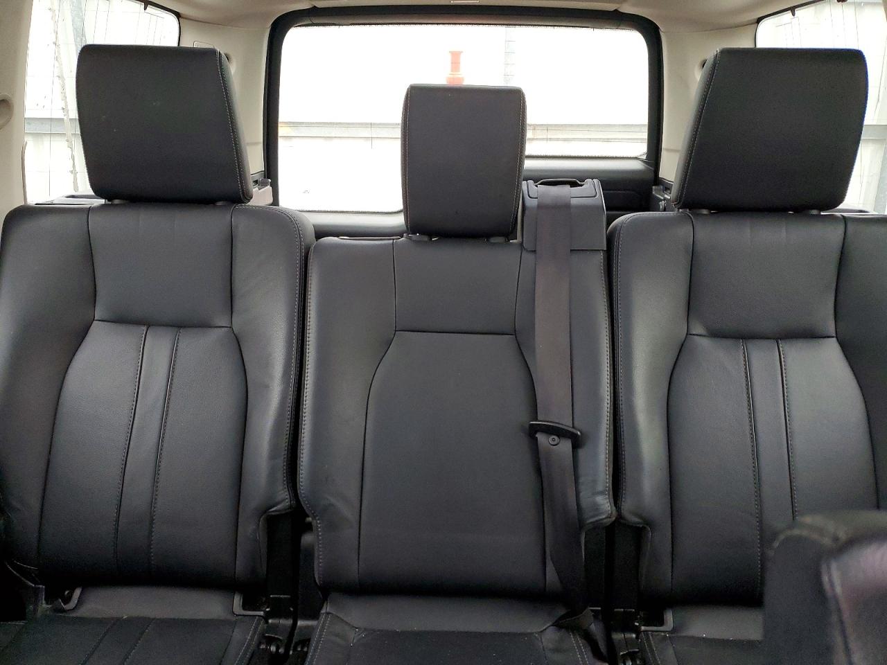 2015 LAND ROVER LR4 HSE photo 10