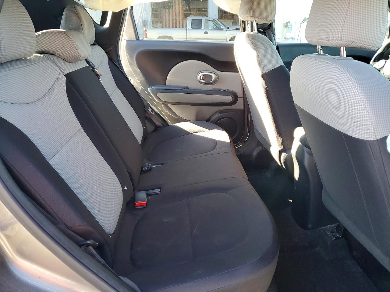 2017 KIA SOUL photo 11