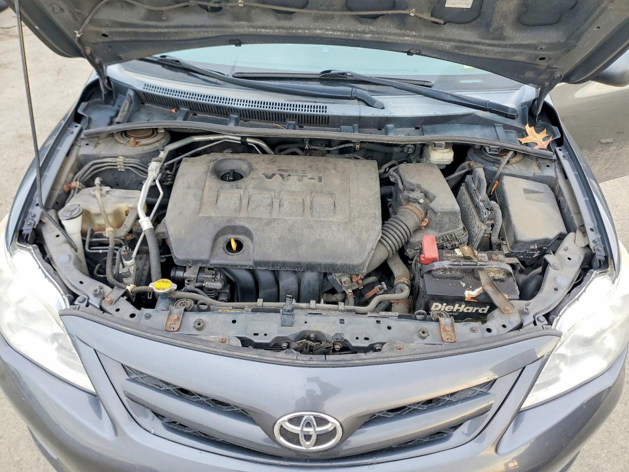 2012 TOYOTA COROLLA BASE photo 11