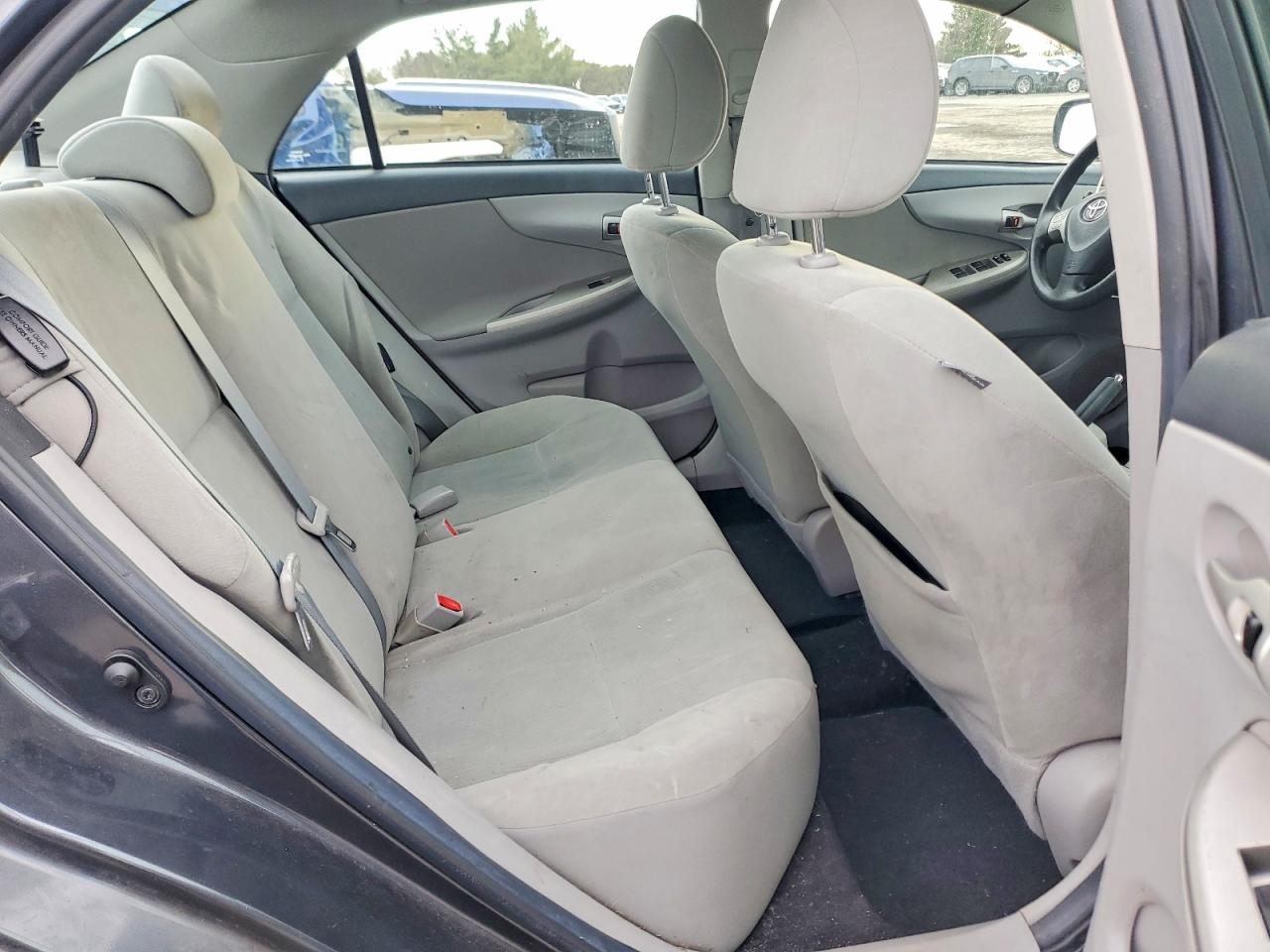 2012 TOYOTA COROLLA BASE photo 10