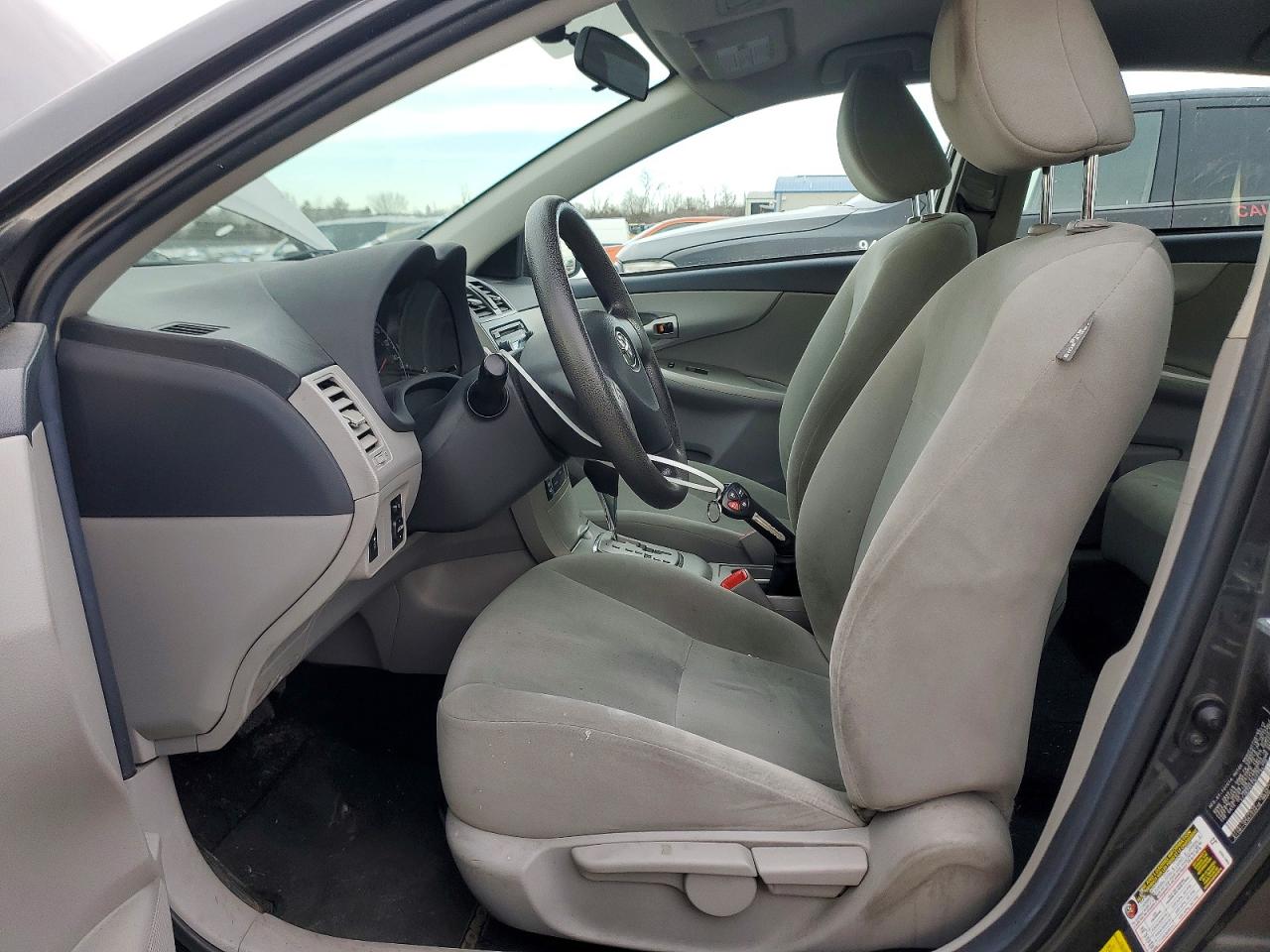 2012 TOYOTA COROLLA BASE photo 7