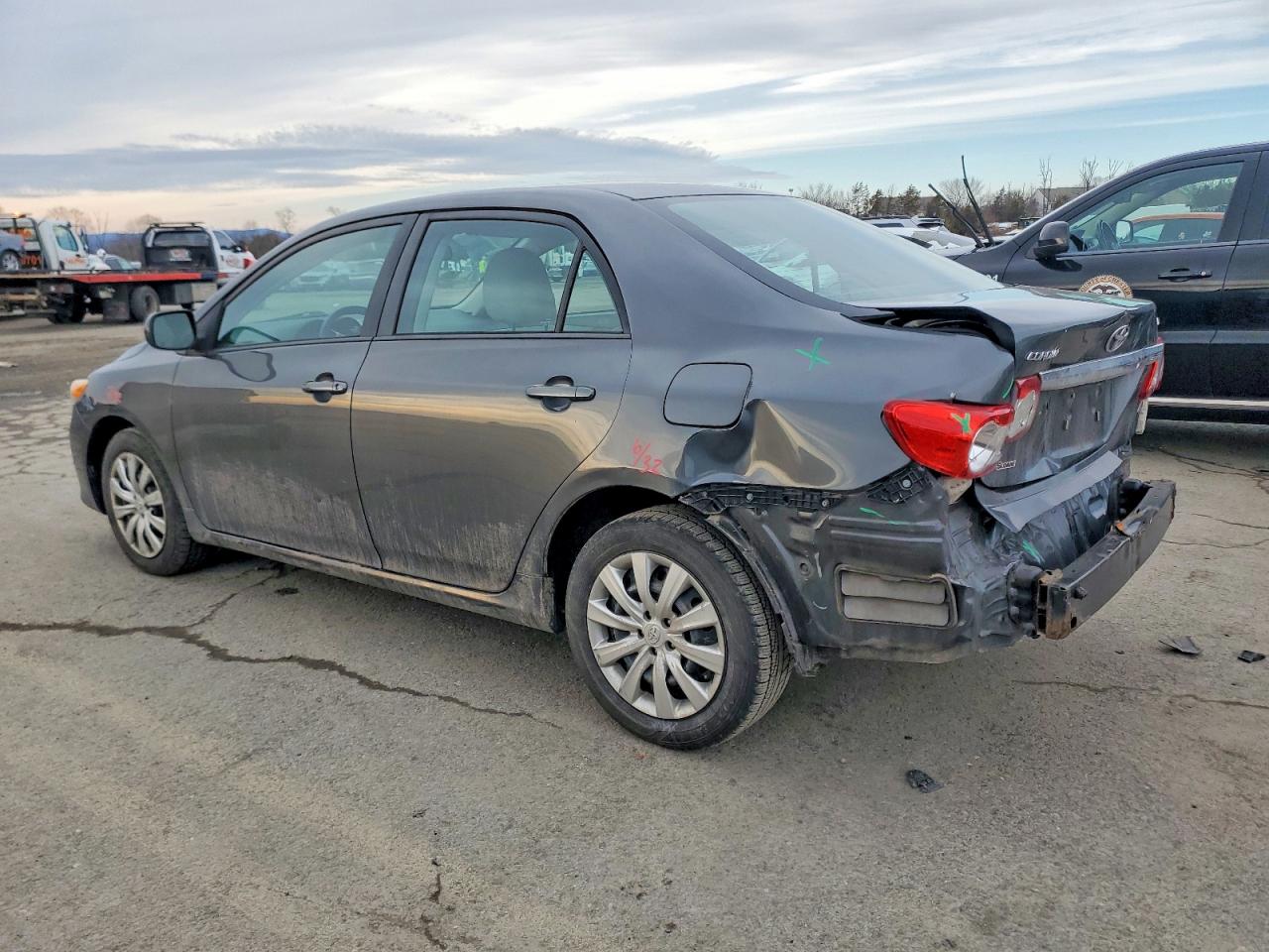2012 TOYOTA COROLLA BASE photo 2