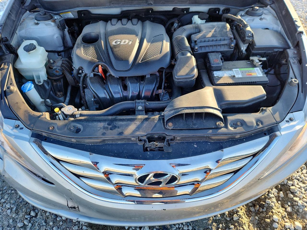 2012 HYUNDAI SONATA SE photo 11