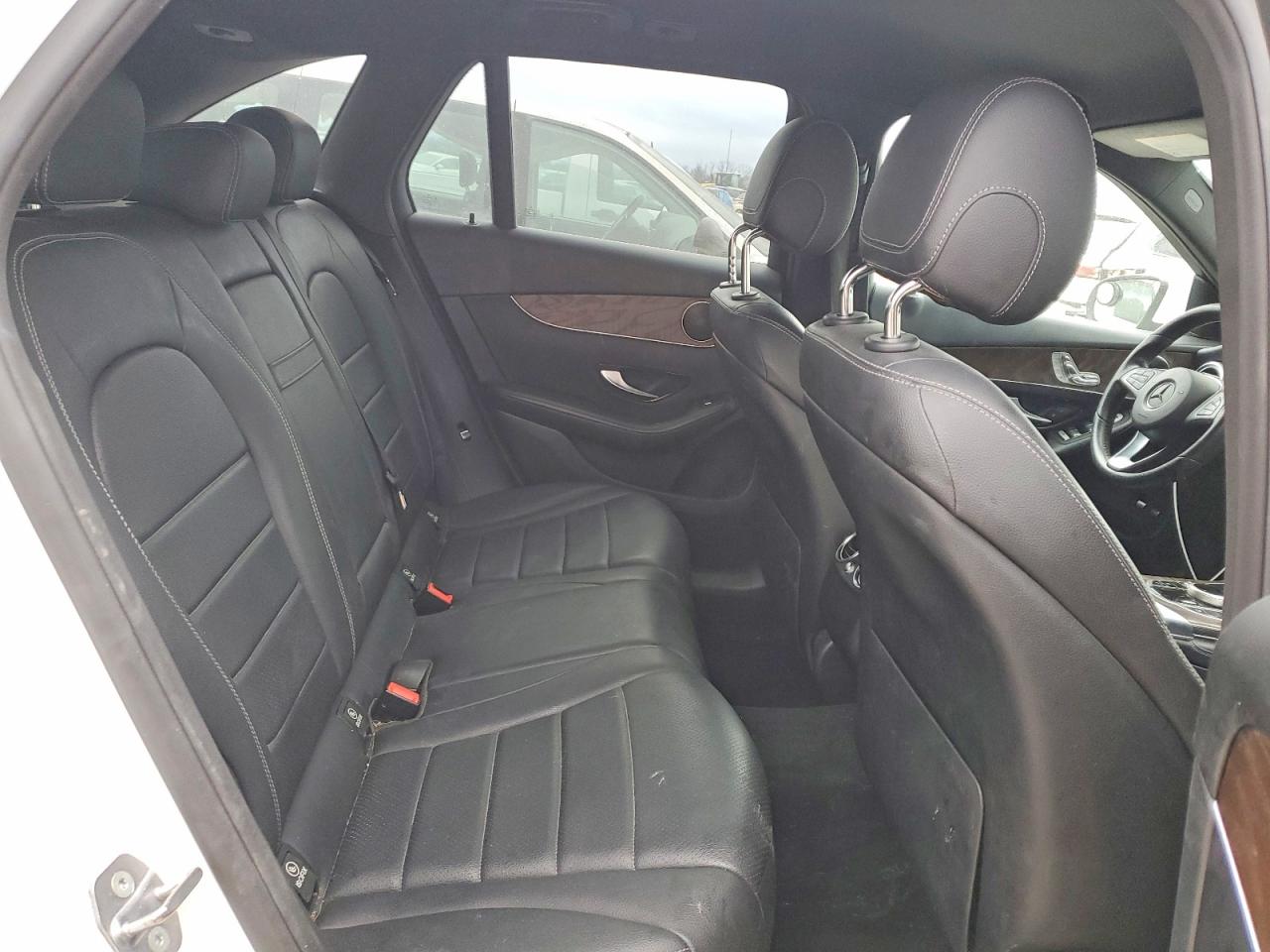 2018 MERCEDES-BENZ GLC 350E photo 11