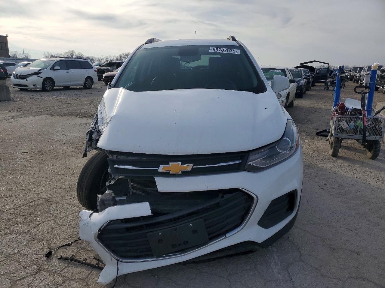 2020 CHEVROLET TRAX 1LT photo 5