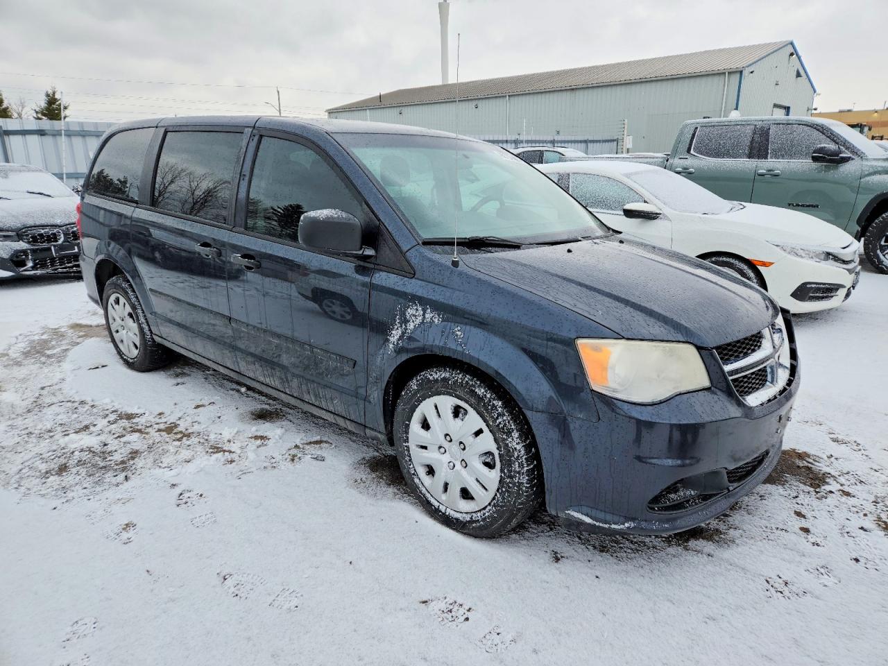 2013 DODGE GRAND CARAVAN SE photo 4
