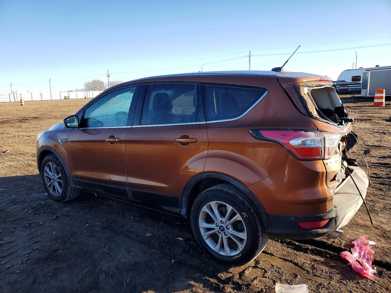 2017 FORD ESCAPE SE photo 3