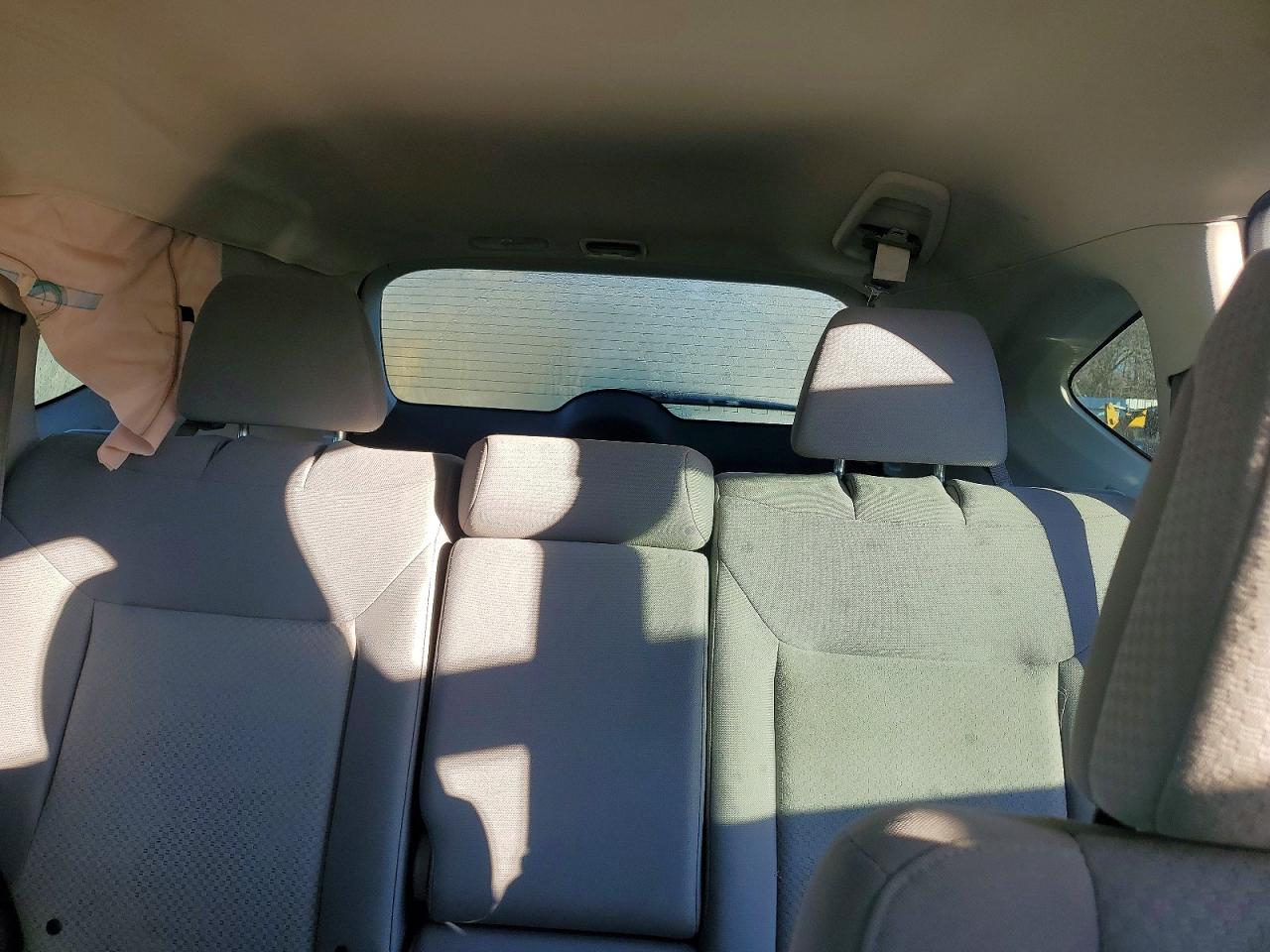 2016 HONDA CR-V LX photo 10