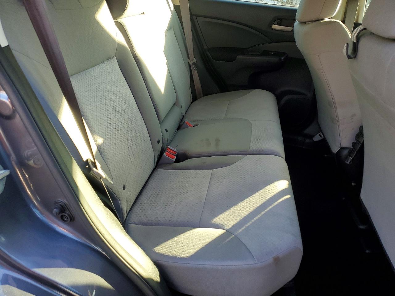 2016 HONDA CR-V LX photo 11